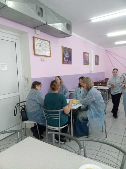 В нашей школе прошел очередной родительский контроль школьного питания в столовой!