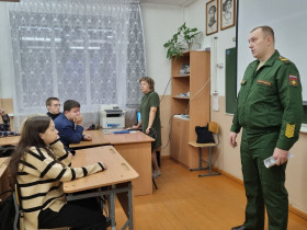 Нашу школу посетили представители воинской дивизии.