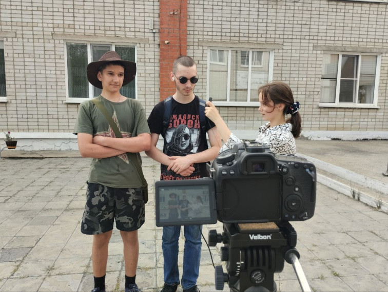 Медиацентр в рамках профильной смены провёл опрос учащихся.